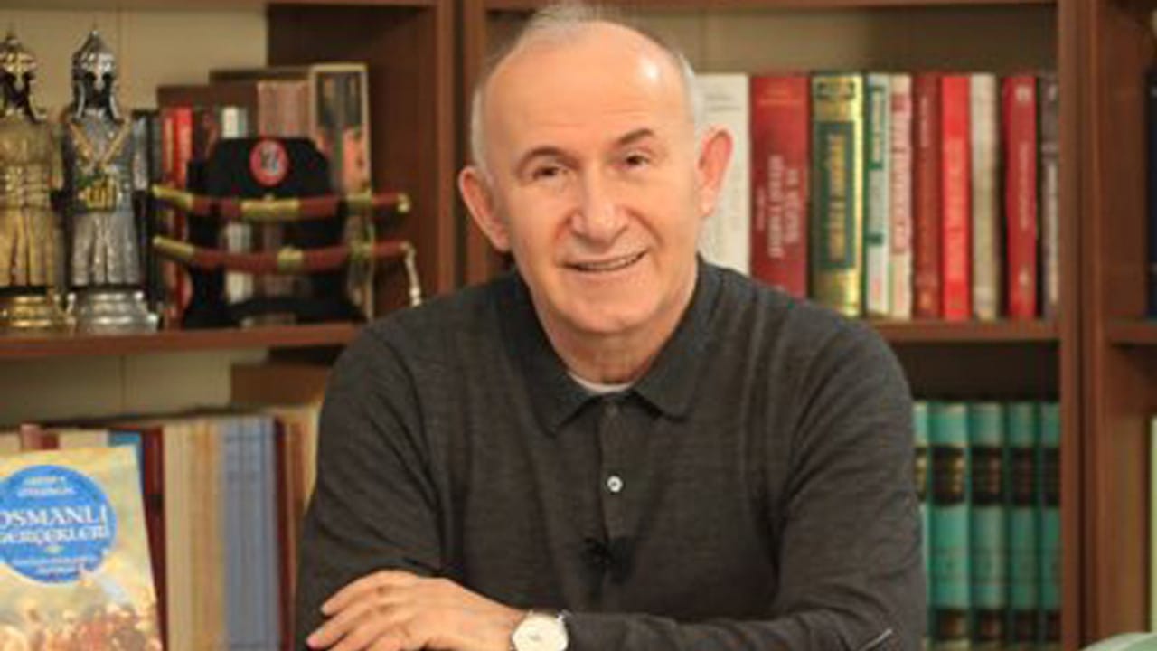 Prof.Dr. Ahmet Şimşirgil