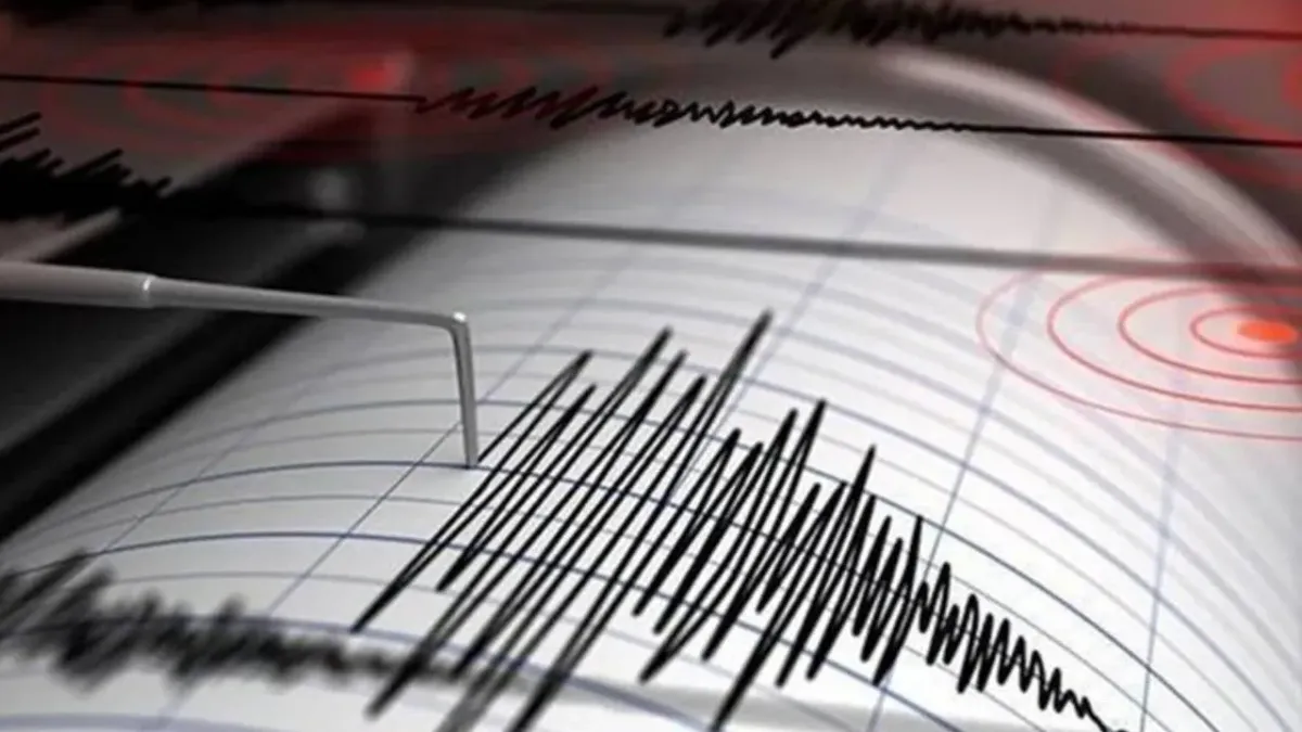 Marmara Denizi'nde Korkutan Deprem: İstanbul ve Çevre İllerde Hissedildi