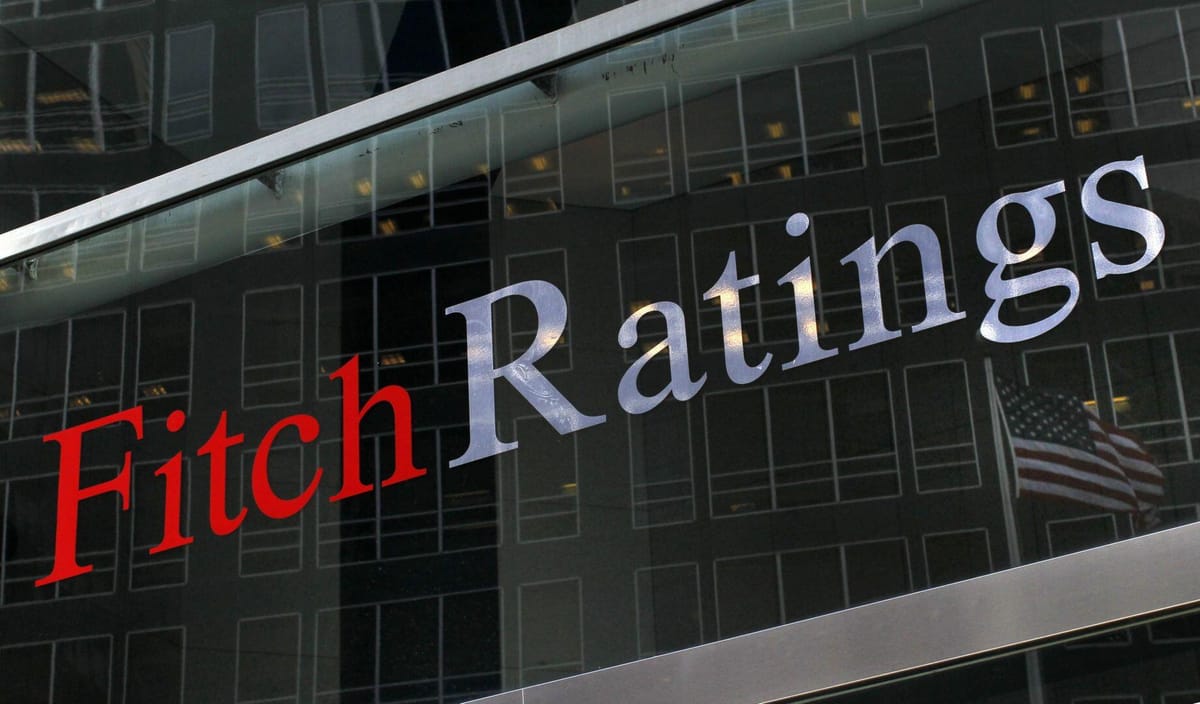 Fitch Türkiye’nin kredi notunu B+’dan BB-‘ye yükseltti