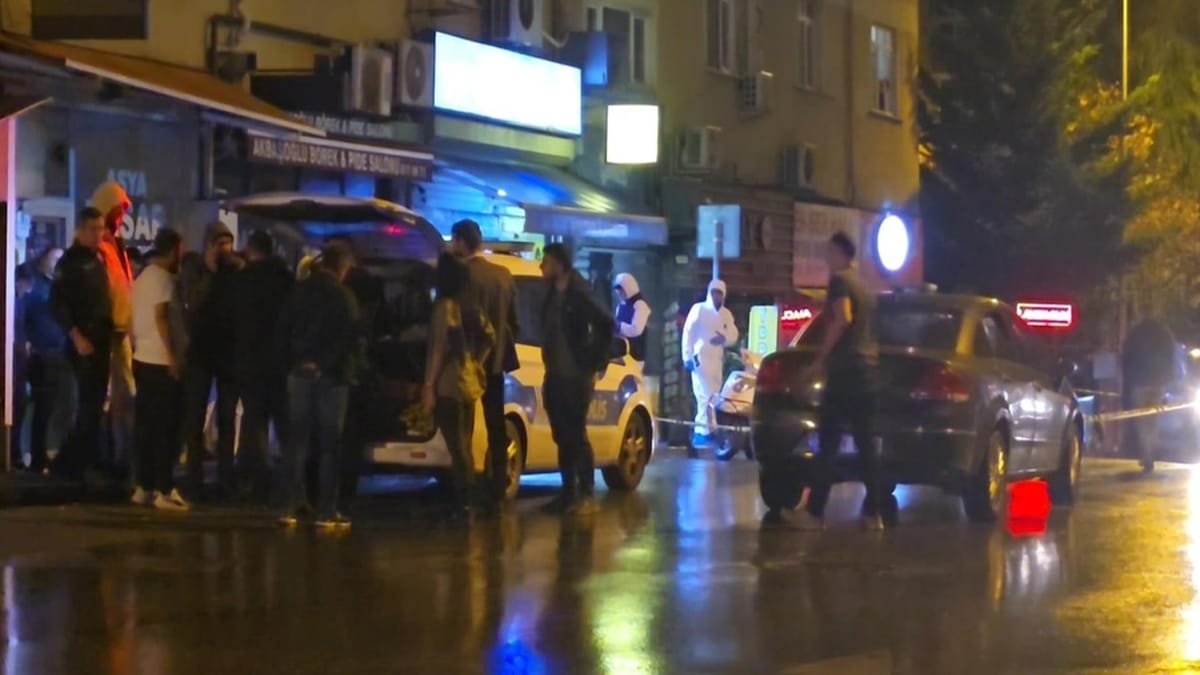 Ümraniye'de Polise Silahlı Saldırı: 27 yaşındaki kadın polis memuru şehit oldu, 1'i polis 2 yaralı var