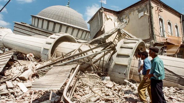 Deprem Nedir ve Nasıl Oluşur?